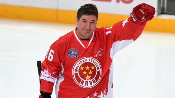 «Посидеть на ярославском троне»: Кожевников раскритиковал возвращение Хартли в КХЛ