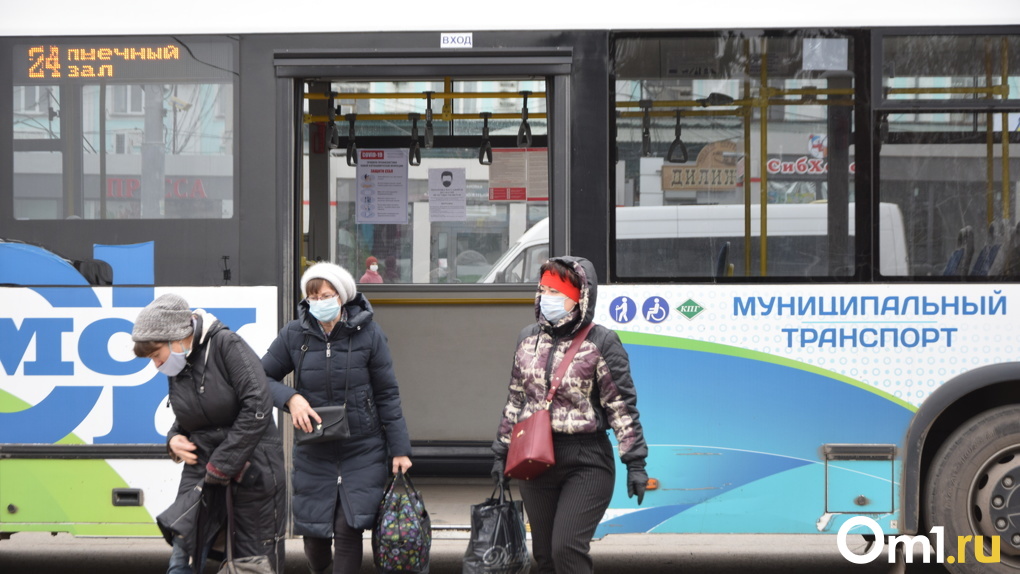 В Омске потратят три миллиона на новые терминалы оплаты для автобусов