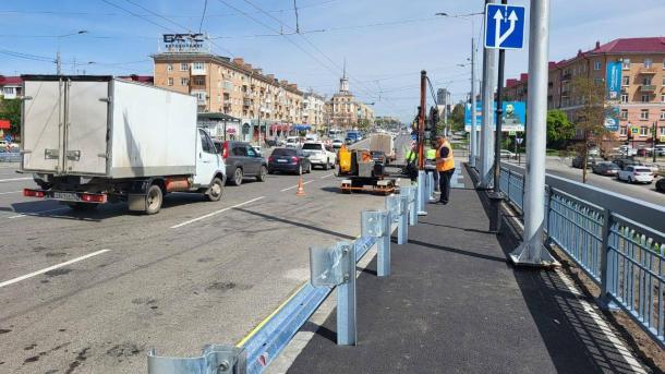 В Омске полностью закроют Ленинградский мост, чтобы проверить его на прочность