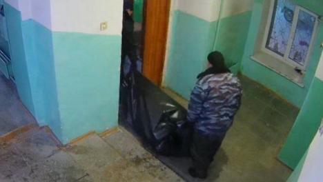 Оргии, толпы мужчин и труп — как в ад для соседей превратилась однушка в центре Новосибирска