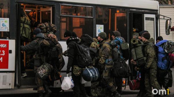 Александр Бурков объявил о завершении частичной мобилизации в Омске