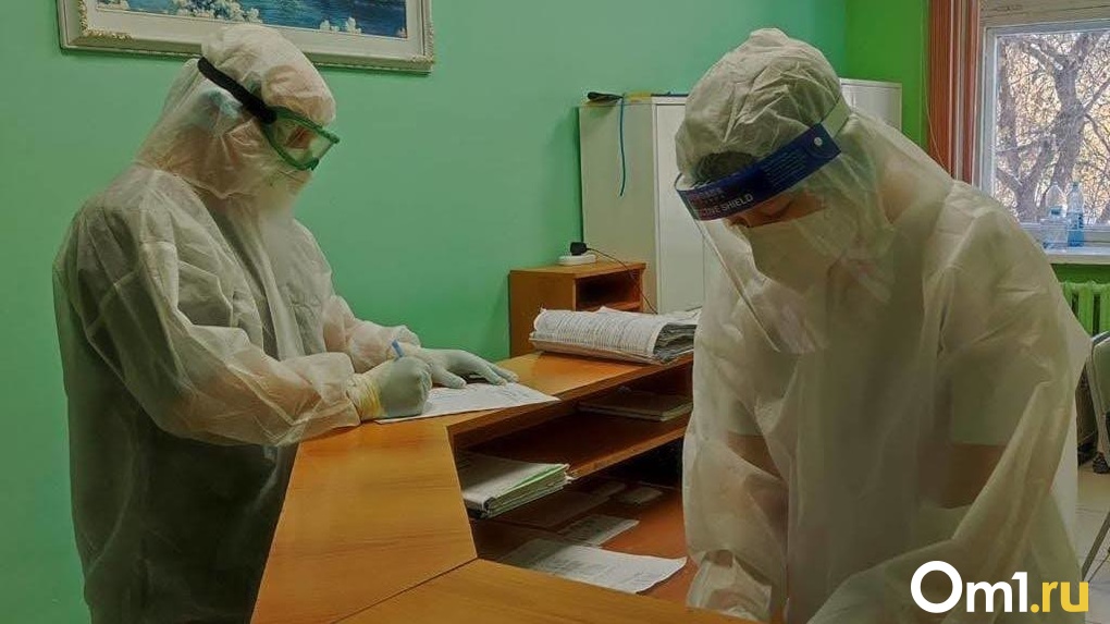 40-летняя женщина и ещё 12 новосибирцев скончались от коронавируса