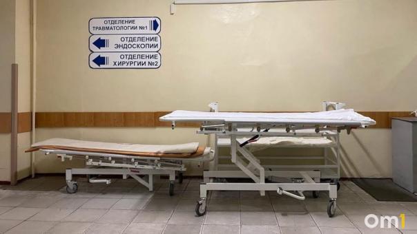 Омичке ампутировали две ноги после неудачного лечения у врача-травмотолога