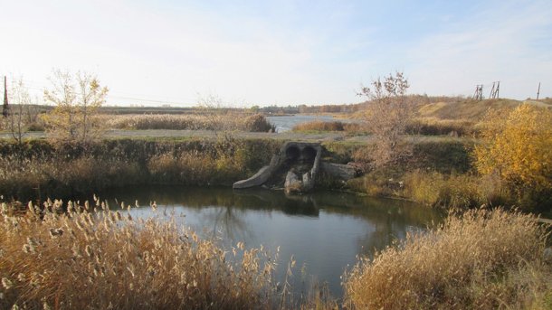 В Калачинске никто не хочет брать на баланс важную дамбу