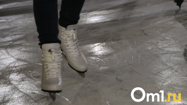 Танцевальная вечеринка на льду и веселье с Гринчем: крутой праздник ждёт омичей на самом большом катке