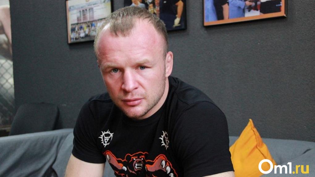 Американский боец UFC Усман назвал Шлеменко одним из величайших бойцов России