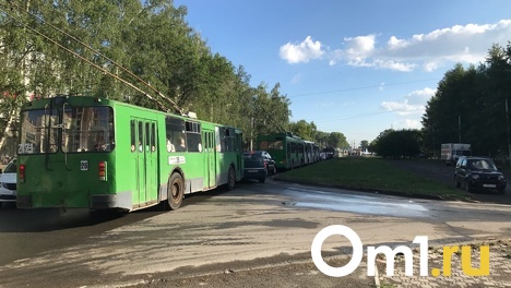 Город стоит колом. Эксперт назвал глобальные причины пробок в Новосибирске