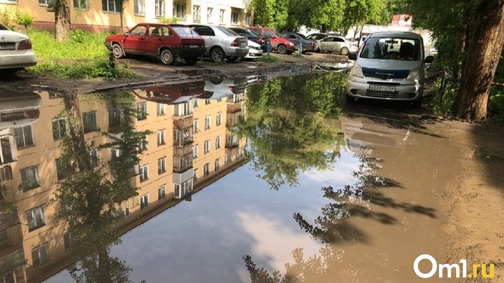 Стало известно, на каких улицах в Омске починят ливневки в 2021 году