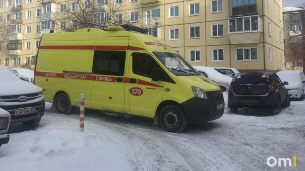 Омские больницы изменят режим работы на праздниках