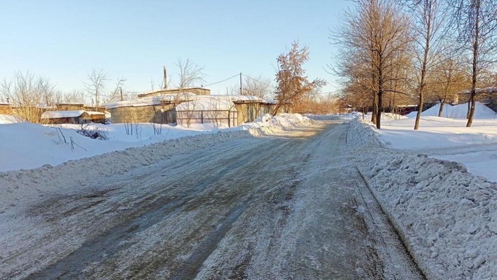 Дорожники рассказали, где в Омске уберут снег 19 февраля