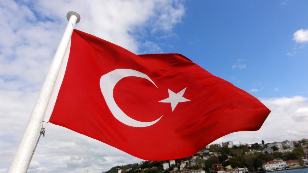 Взрыв, десятки пострадавших: в центре Стамбула произошёл теракт