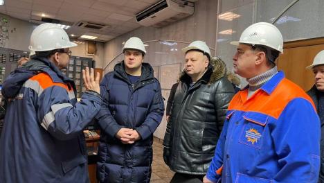 На ТЭЦ-5 запустят резервный котёл, чтобы отогреть Омск