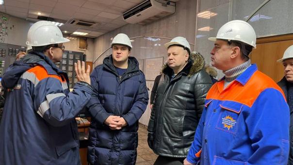 На ТЭЦ-5 запустят резервный котёл, чтобы отогреть Омск