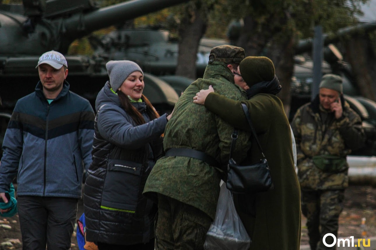 Мобилизованных домой насовсем 2023. Мобилизация в Омске фото. Мобилизация в России фото. Мобилизованные в Новосибирске фото. Александр Носковец Омск.