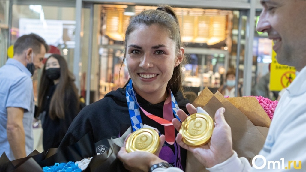 Олимпийская чемпионка по фехтованию из Новосибирска София Позднякова разводится с уехавшим в США мужем