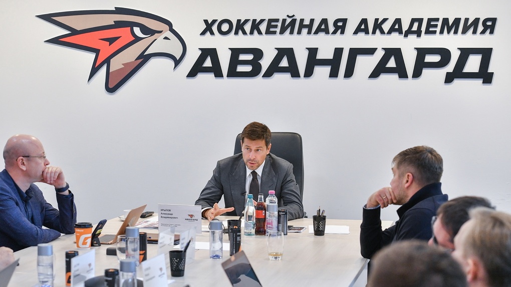 Крылов анонсировал изменения в тренерском штабе омского «Авангарда»