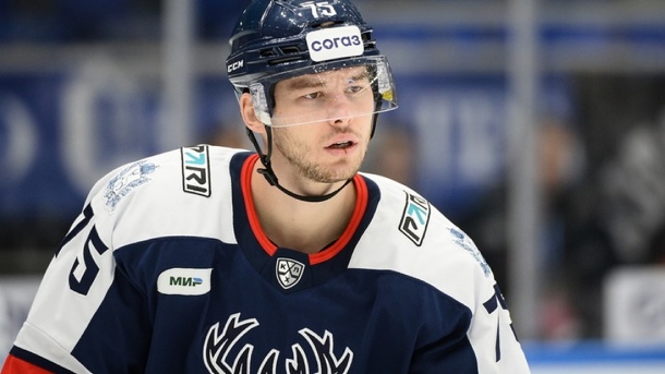 В составе омского «Авангарда» новый защитник — Зият Пайгин