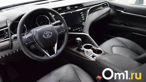 Стало известно, на сколько подорожали автомобили с пробегом в Омске