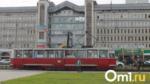 На омские маршруты выйдут три «Трамвая Победы»