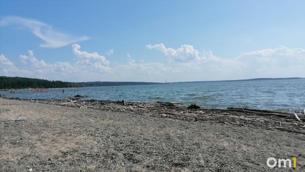 Новосибирские спасатели назвали опасные места для купания у Бугринского пляжа