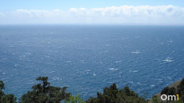 Плавали на матрасе: двоих детей унесло в открытое море в Крыму