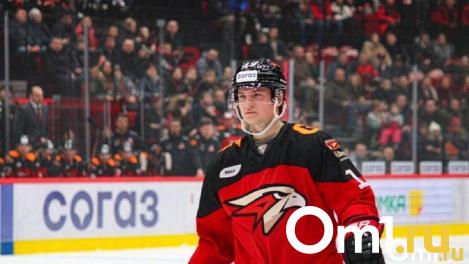 Нападающий «Авангарда» Ткачёв до последнего верил, что избежит травмы