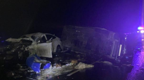 Три человека погибли в крупном ДТП на трассе под Новосибирском