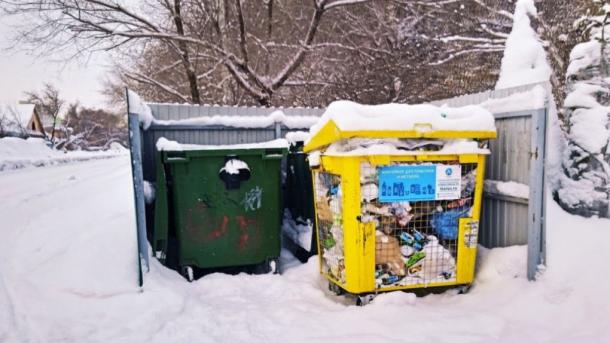 В Новосибирске начали бороться с дефицитом мусорных контейнеров и площадок