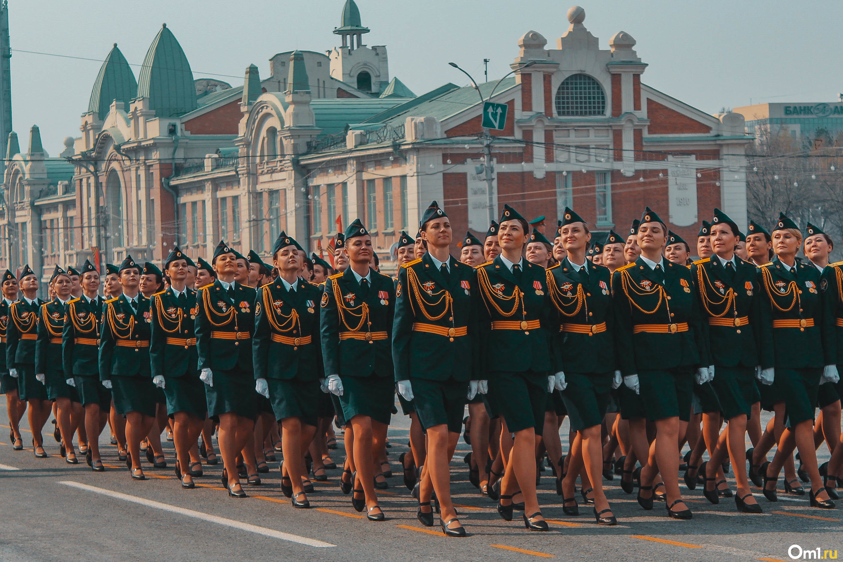 Лидеры на параде победы 2023. Парад в Омске.