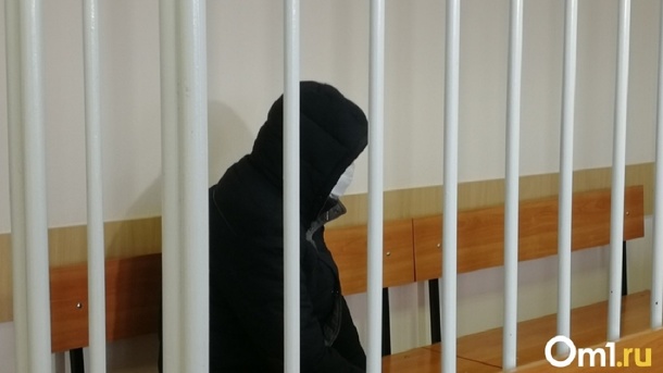 Швырявший детей об пол омич так и не получит реального наказания