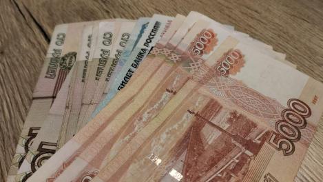 Омичке вернули почти миллион рублей за «неправильные» двери