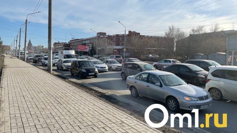 В Омске в родительский день изменится схема движения