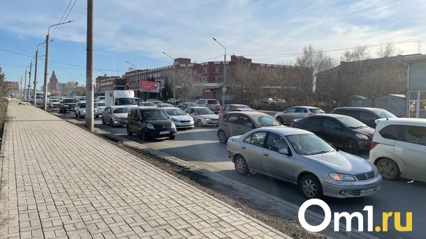 В Омске в родительский день изменится схема движения