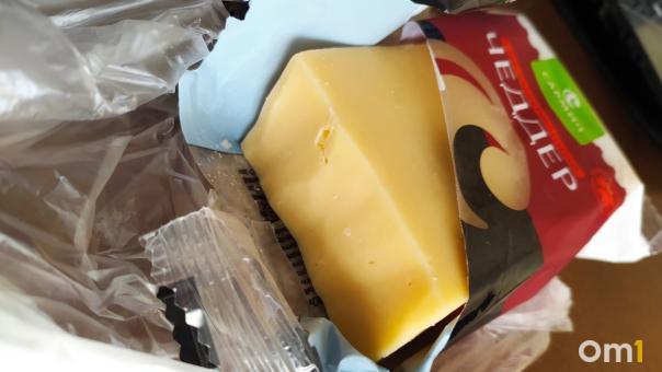 Плюс 175 рублей. В Омске подорожали сыр и чай