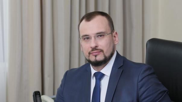 Что известно о подозреваемом в мошенничестве депутате Заксобрания Новосибирской области Сидоренко
