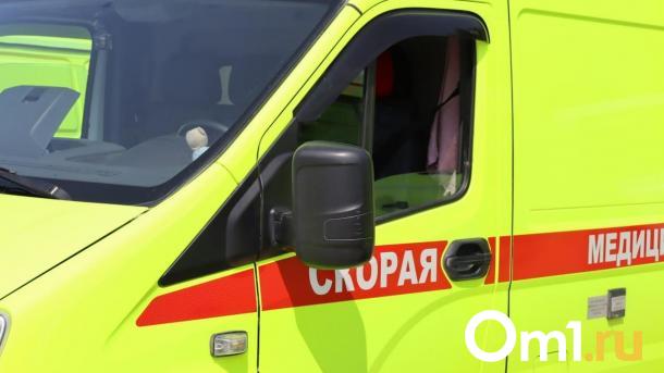 Мужчину с отказавшими ногами спасли в Новосибирске
