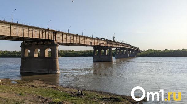 Омичам осталось пережить два перекрытия Ленинградского моста