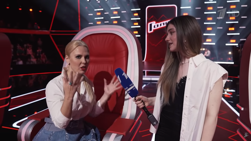 Взрыв эмоций: появилось закадровое интервью знаменитой певицы из Новосибирска Пелагеи в шоу «Голос»