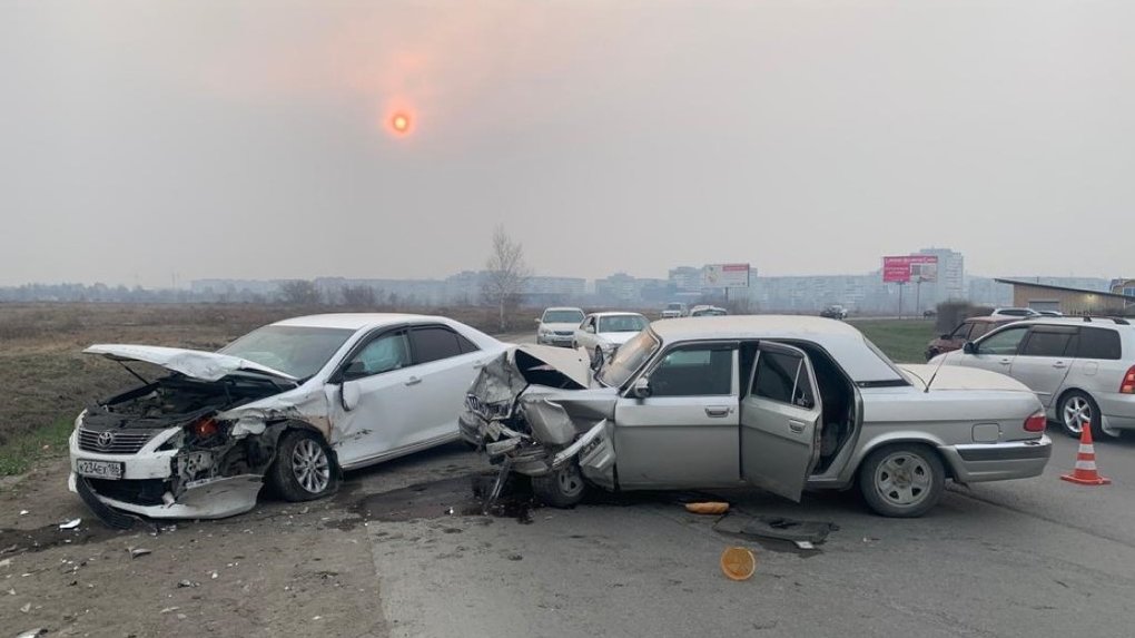 В Омске в аварии у Континента из-за пьяного водителя пострадал двухлетний мальчик