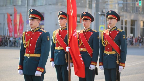 Первая репетиция Парада Победы прошла в Новосибирске. ФОТО