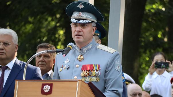 Замминистра обороны РФ Тимура Иванова задержали по подозрению в получении взятки