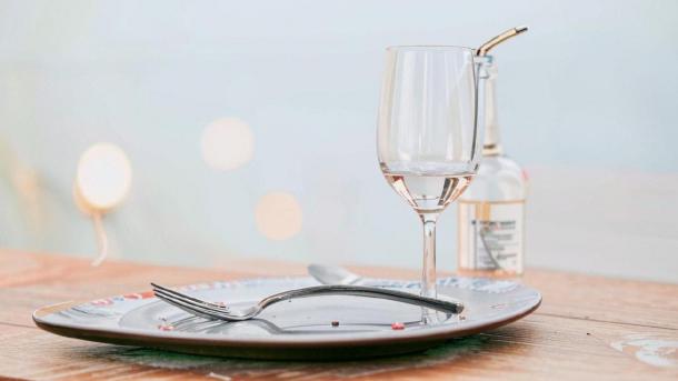 Блюдо из ресторана обернулось порезанным ртом для жительницы Красноярска