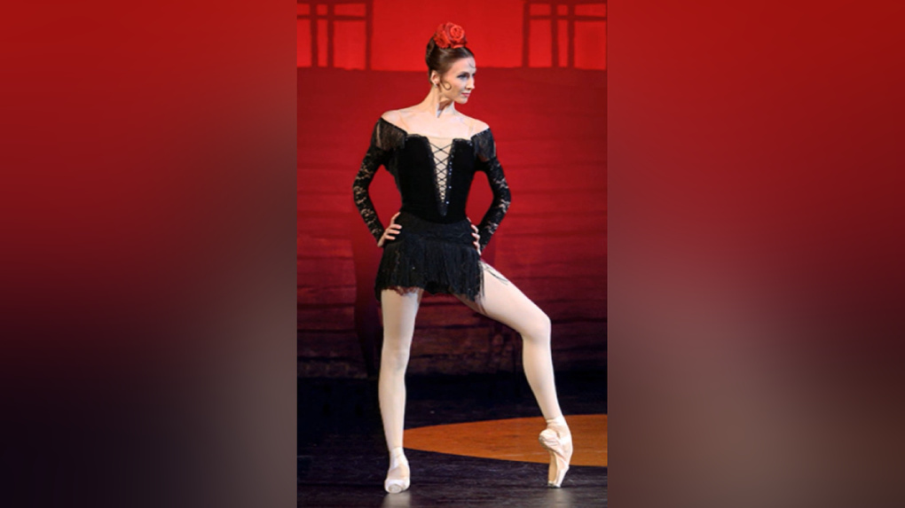Народная артистка Светлана Захарова выступила в балете «Кармен-сюита» в Новосибирске