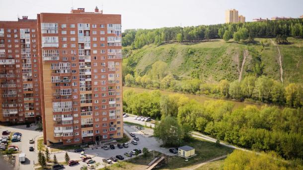 Жители «Весеннего» жалуются на воздух, а власти не находят нарушений