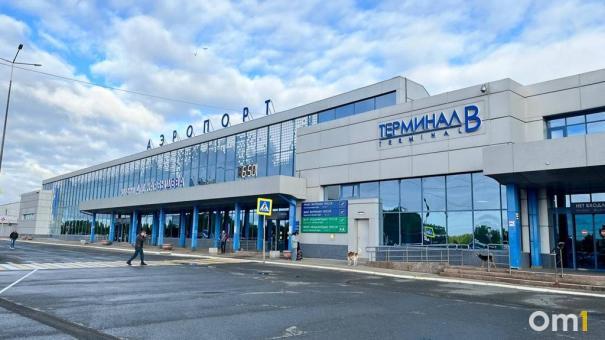 Утро с задержками: из Омска половина рейсов вылетела не по расписанию