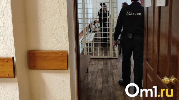 Омичу вынесли приговор за угрозу убить несовершеннолетнюю дочь