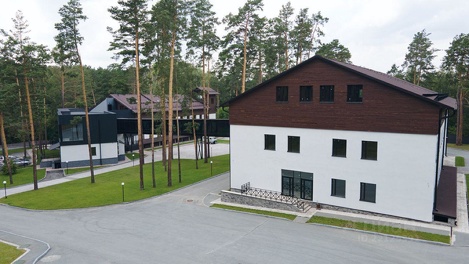 Санаторий рядом с резиденцией губернатора продают за 620 млн рублей в Новосибирске. ФОТО