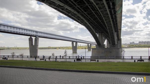 Почти в два раза выросла цена ремонта Октябрьского моста в Новосибирске