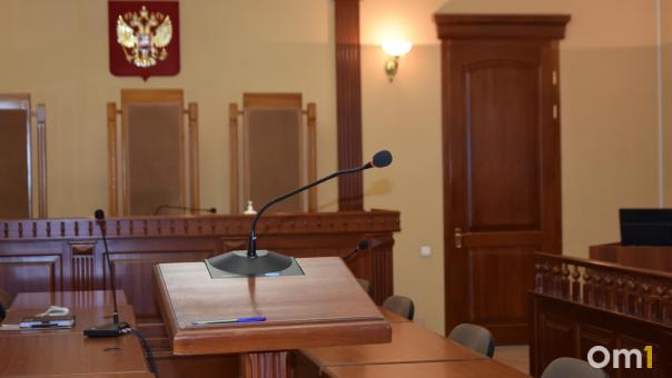 Омичка потребовала от школы миллион рублей за избиение сына