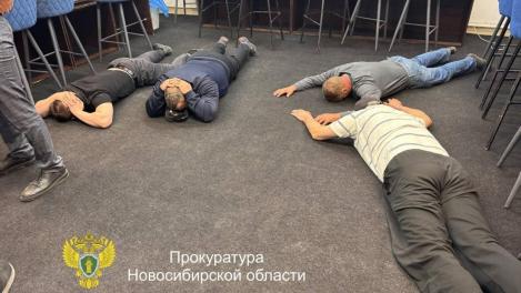 25 игровых автоматов и 77 тысяч рублей: как в Новосибирске закрыли подпольное казино